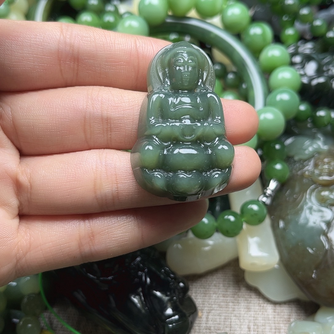 和田玉（碧玉）未镶嵌颈饰