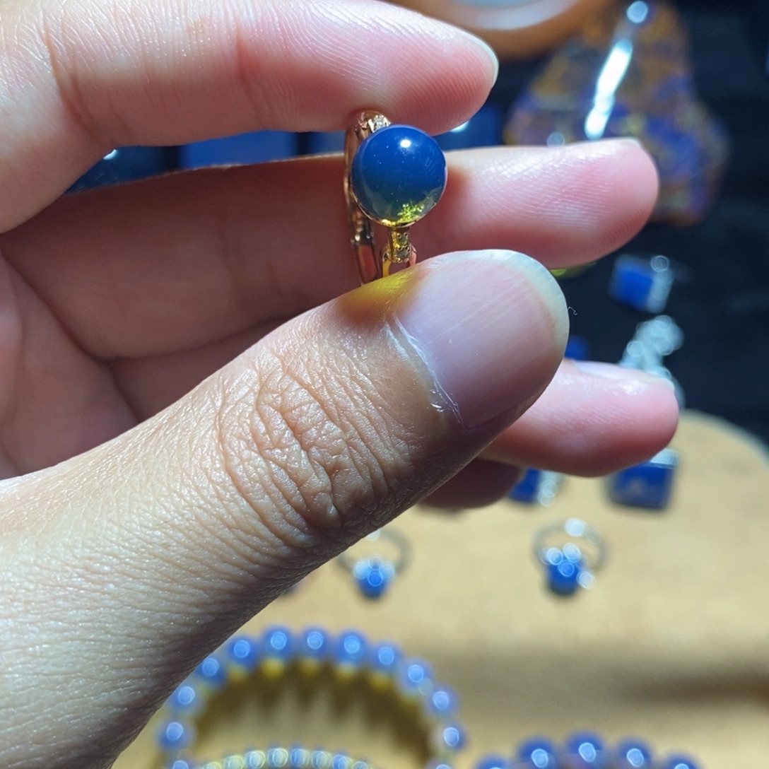 琥珀未镶嵌裸石多米尼加蓝珀