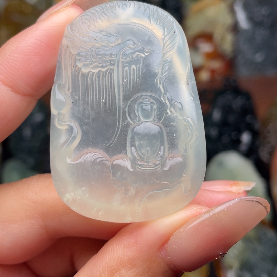 蛇纹石玉未镶嵌颈饰