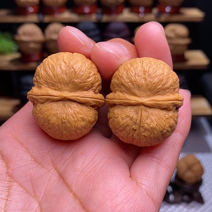 文玩核桃把件金印元宝13