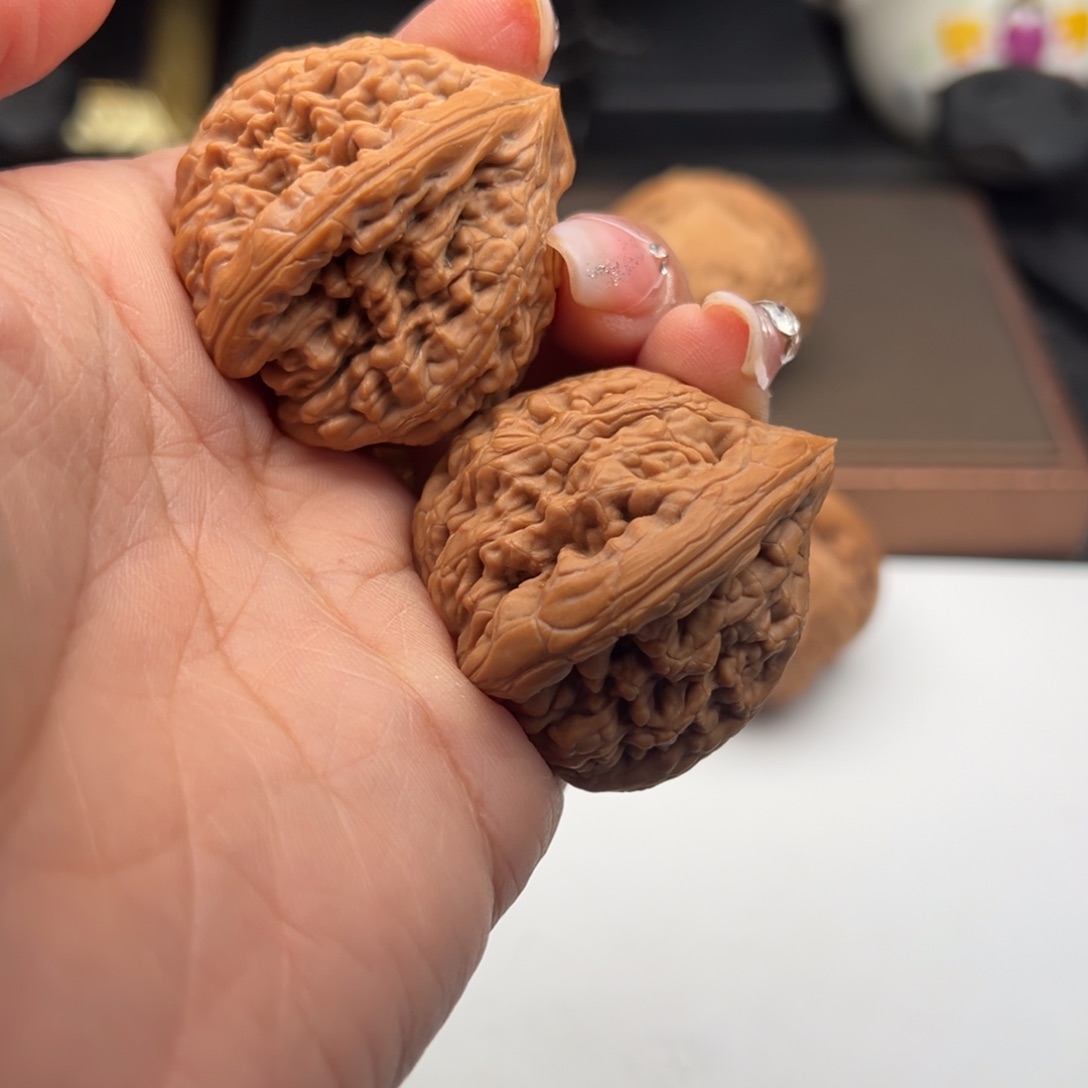 文玩核桃把件虎头王37