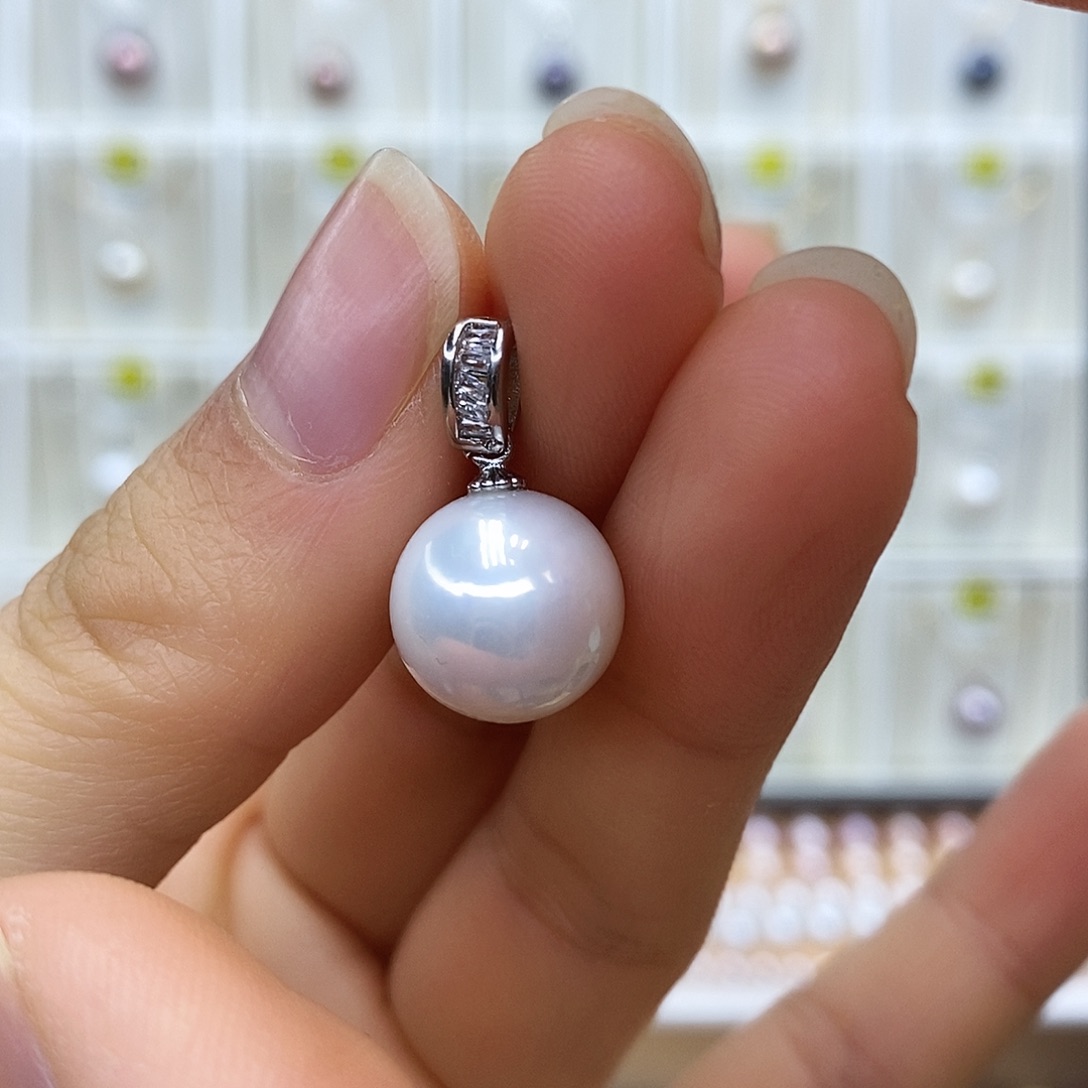 未镶嵌淡水珍珠吊坠(赠链)