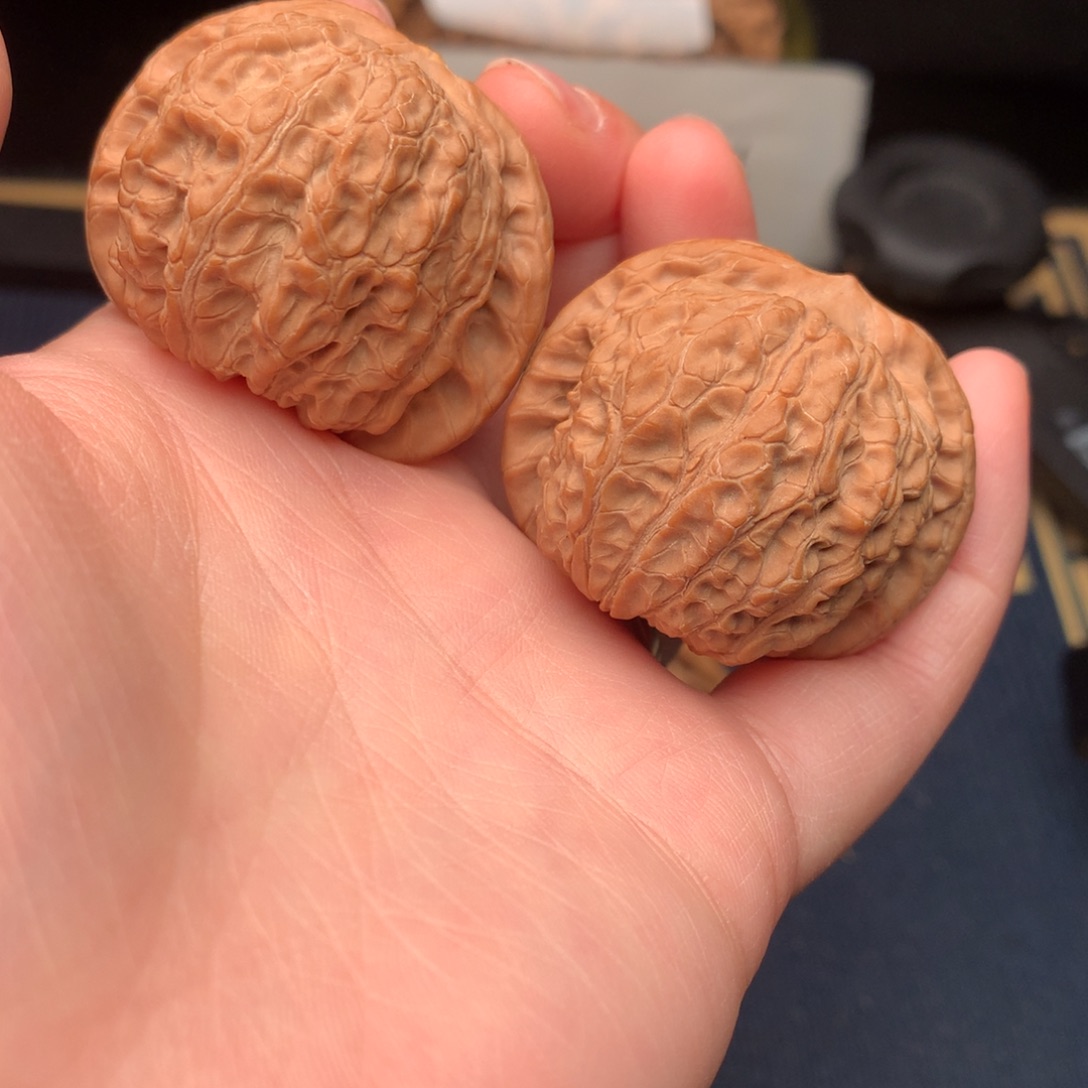 文玩核桃把件血麒麟40