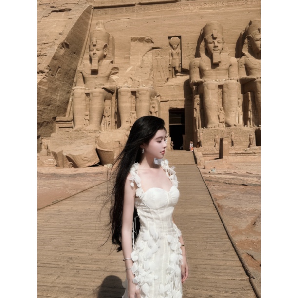 铜合金项链 时尚气质小裙子项链 P1010