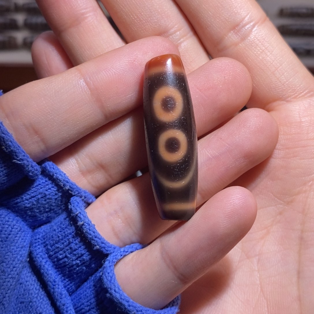 玛瑙/玉髓颈饰未镶嵌m****?