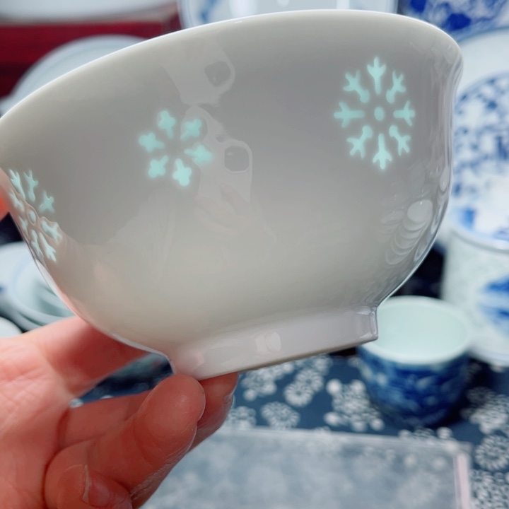 青花玲珑5寸饭碗雪花雕刻