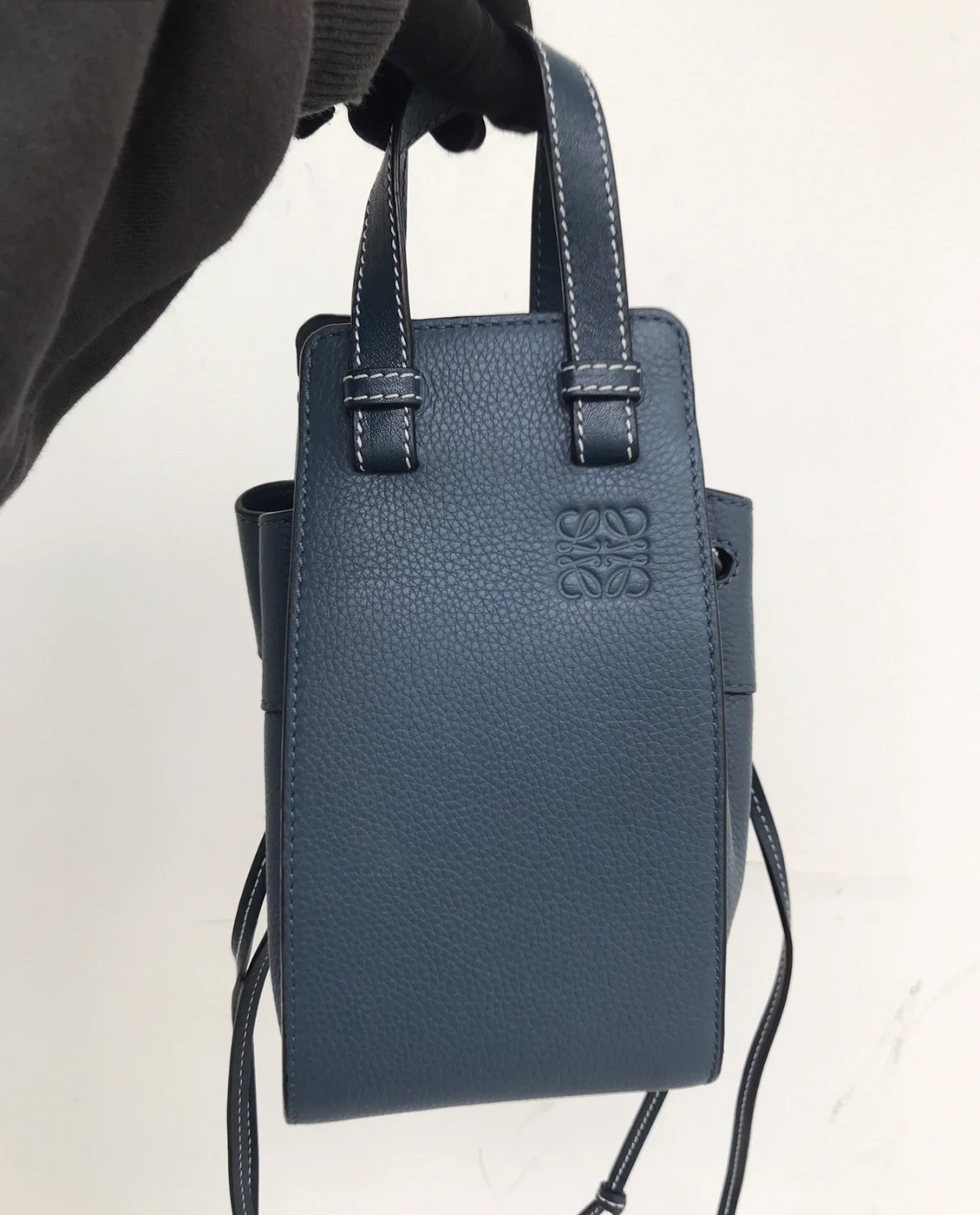 99新 LOEWE/罗意威 大吉中古/LOEWE罗意威午夜蓝吊床斜挎包