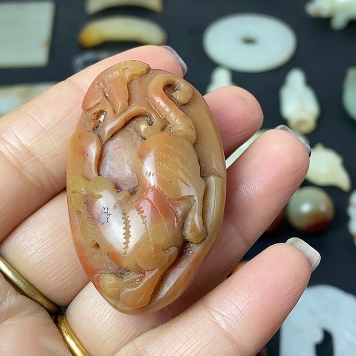 和田玉（糖玉）挂件未镶嵌