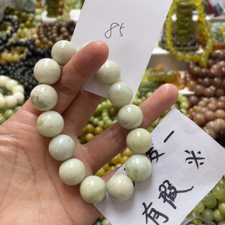 未镶嵌蛇纹石玉手链
