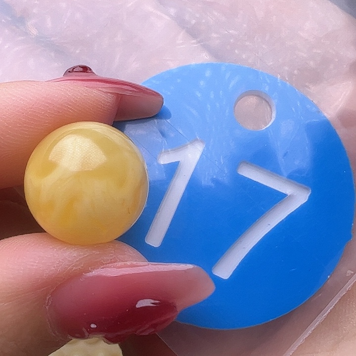 蜜蜡裸石未镶嵌13.5mm 圆珠