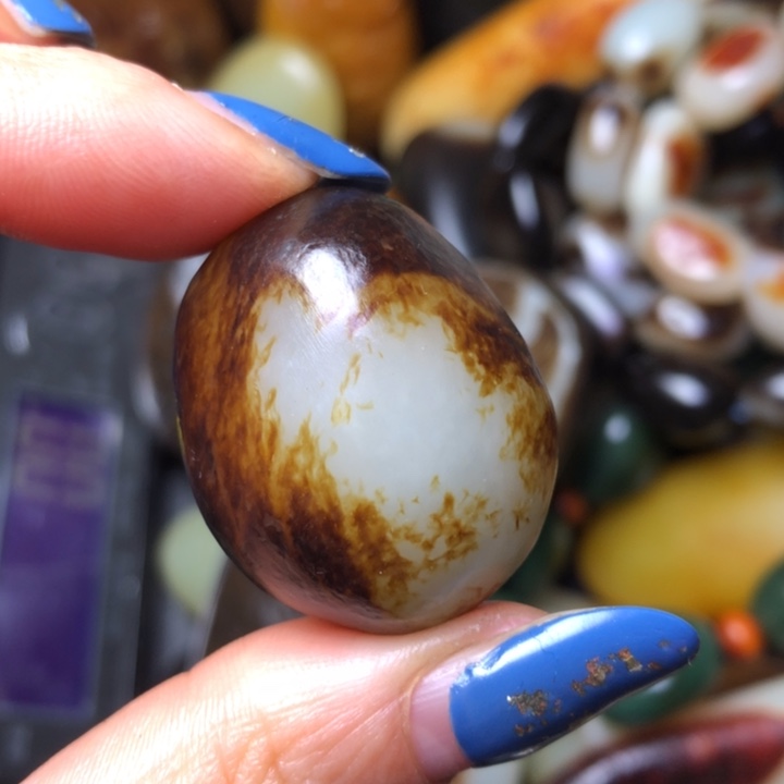 和田玉未镶嵌珠宝奇石