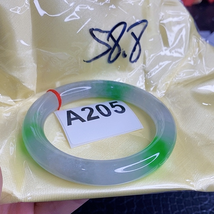 翡翠未镶嵌手镯一图一物实物为准