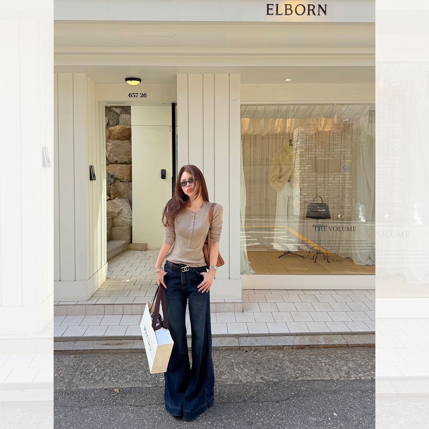 IUIU阿晶家11/11 20:00 圆领排扣长袖舒适百搭打底衫