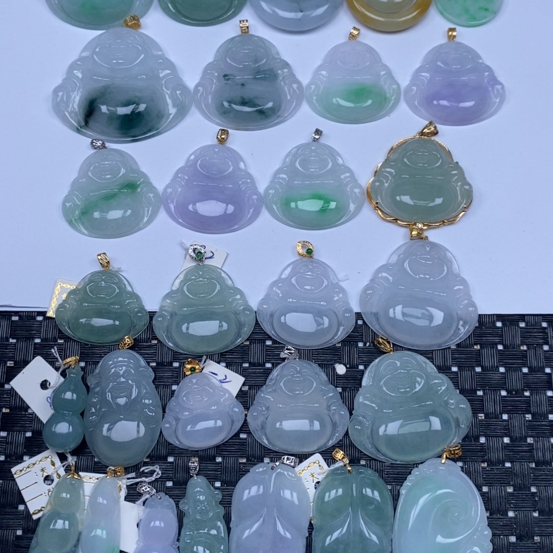 颈饰未镶嵌翡翠天然翡翠