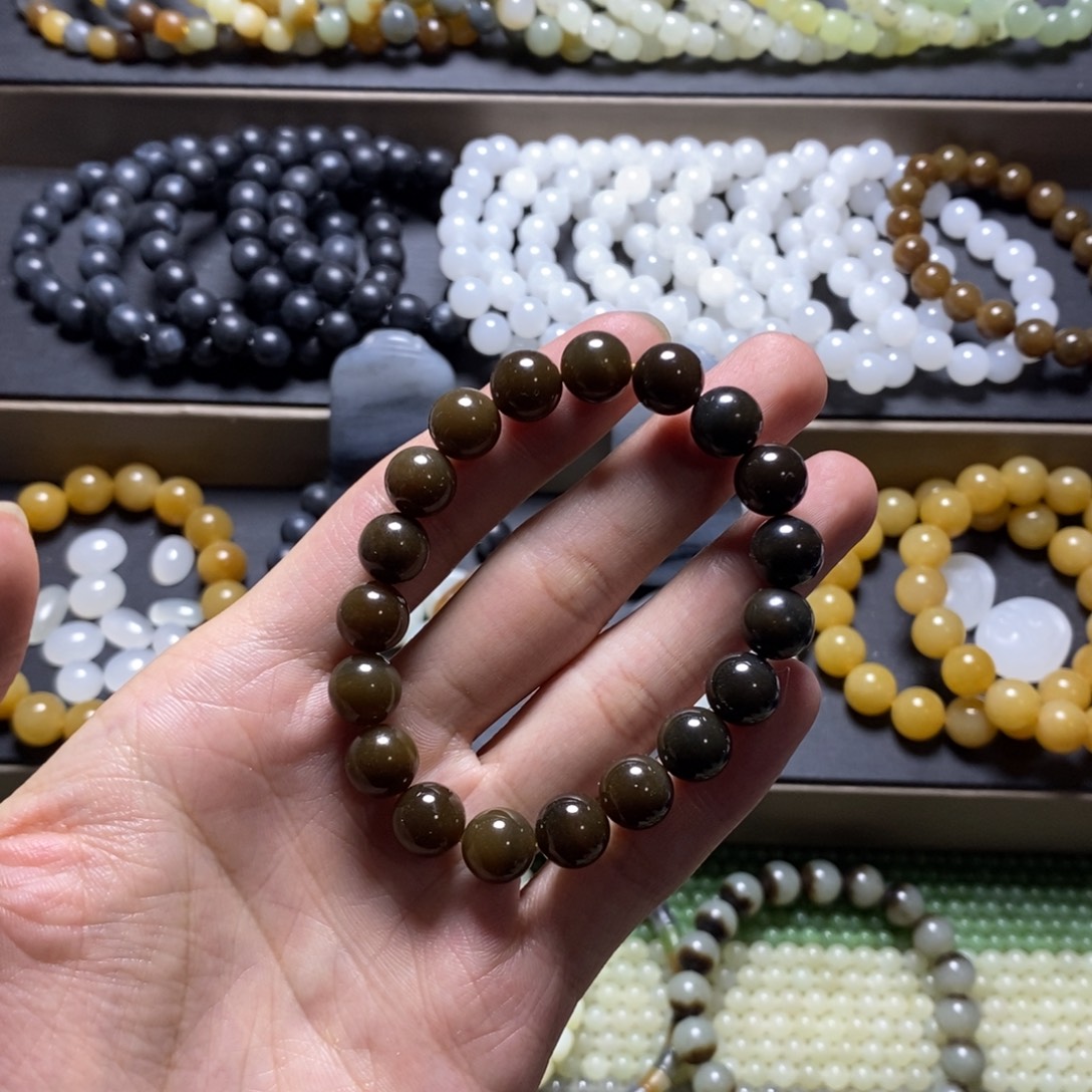 和田玉未镶嵌手链