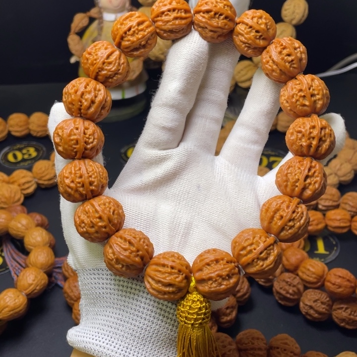 遇***签手串文玩核桃西瓜元宝