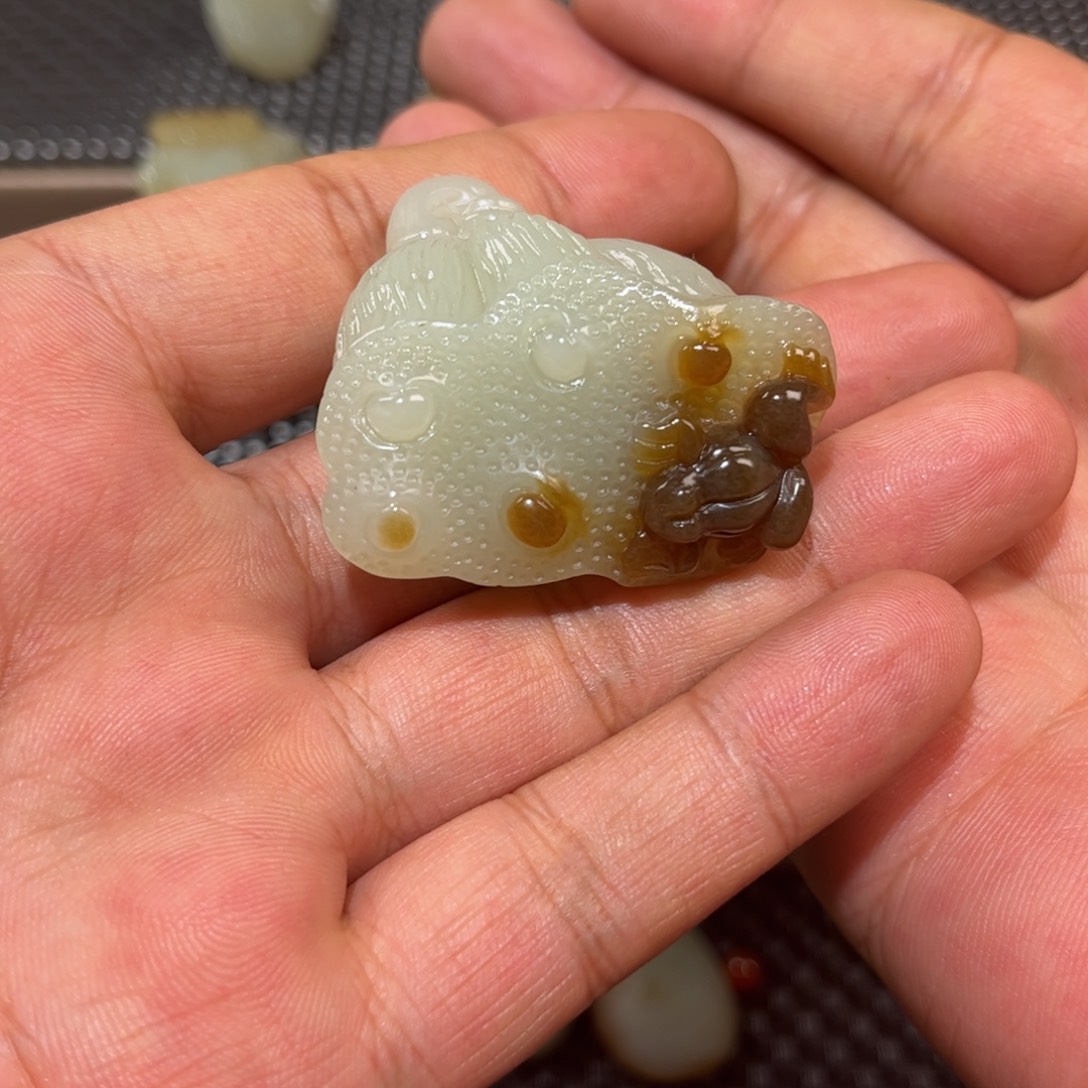 和田玉未镶嵌吊坠(不含链)