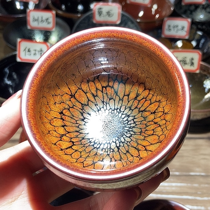 茶盏非遗传承人孙福昆秋藏