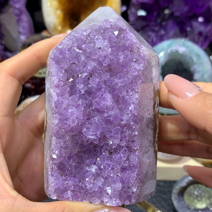 未镶嵌水晶大型摆件（非配饰）