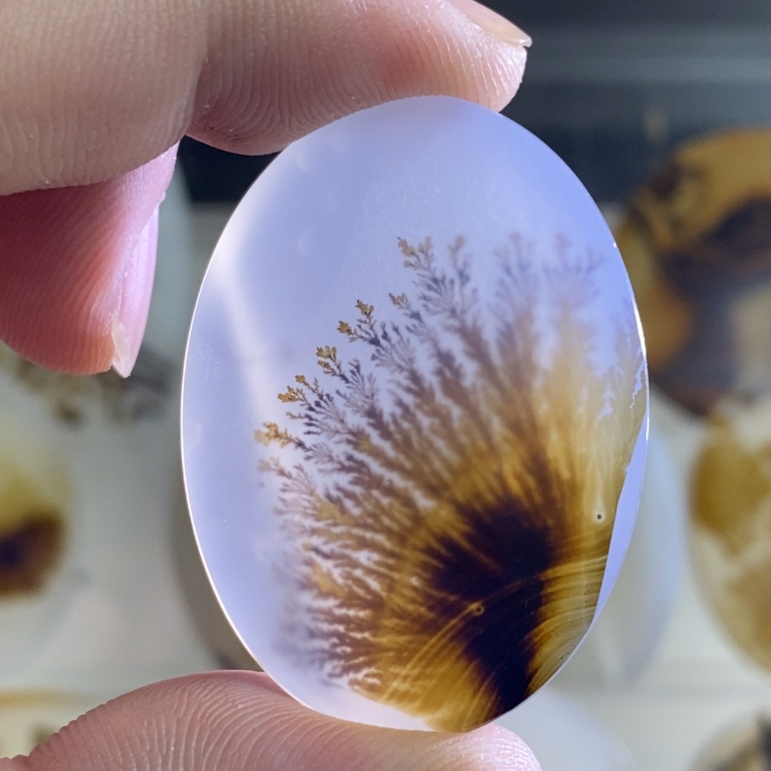 玛瑙/玉髓吊坠未镶嵌