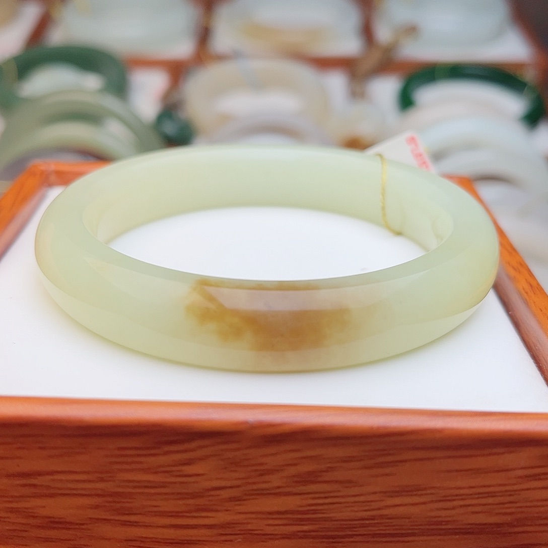 和田玉未镶嵌手镯58.8