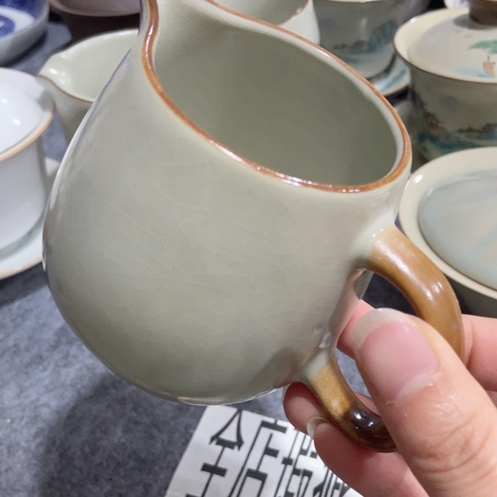 茶具微瑕，介意勿拍