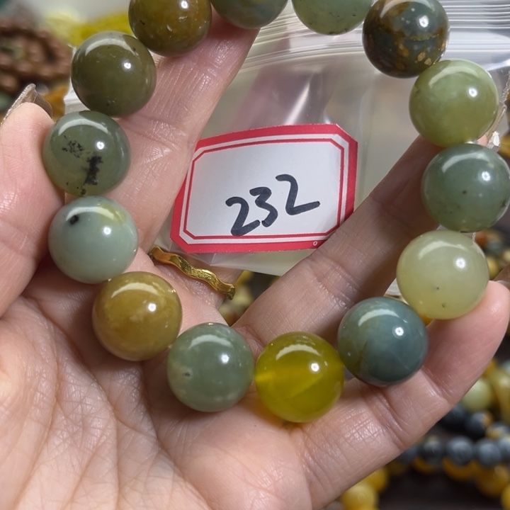 蛇纹石玉未镶嵌手链