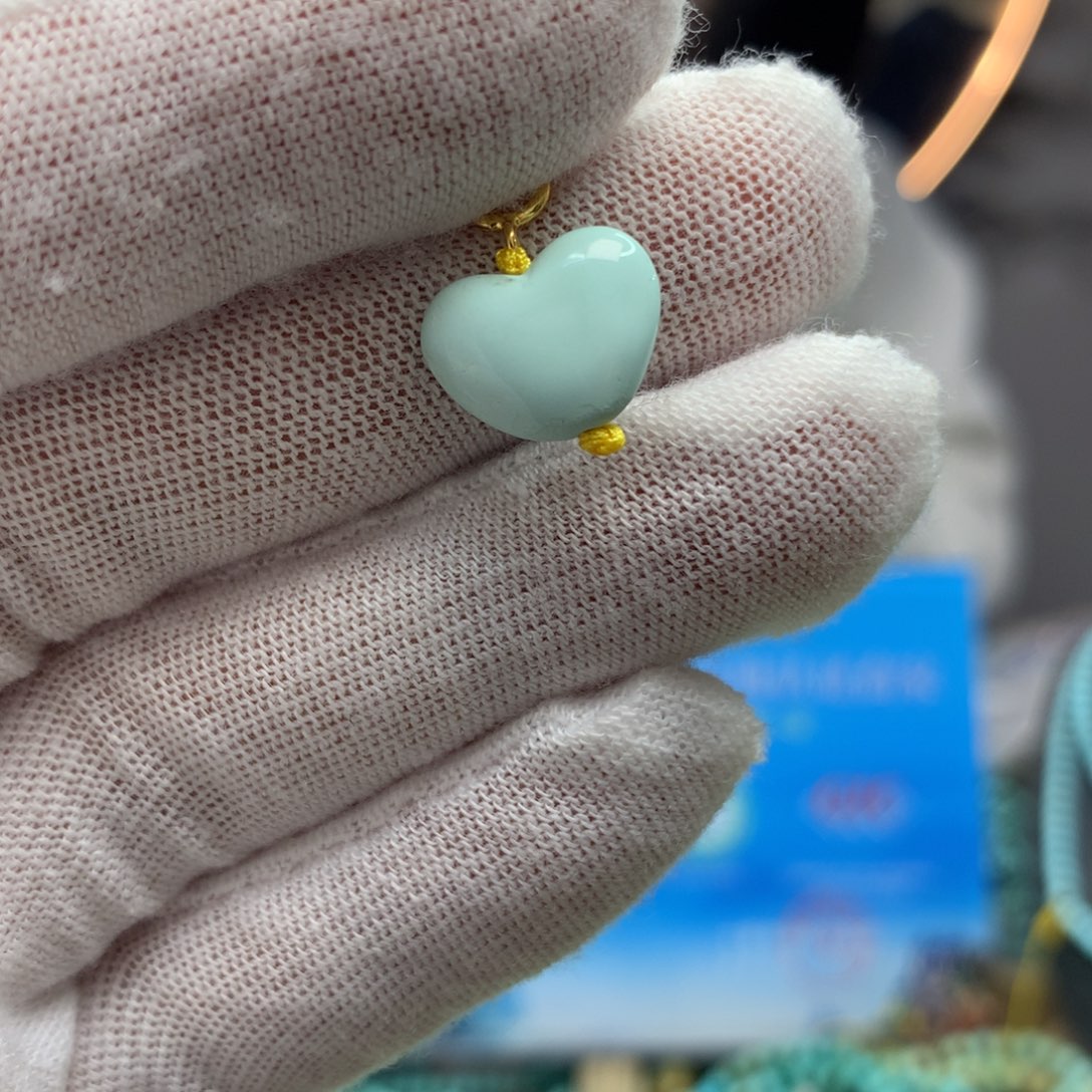 绿松石挂件未镶嵌