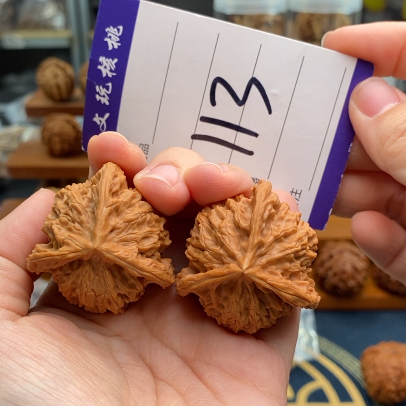 【闪购商品】文玩核桃吊坠39正奔