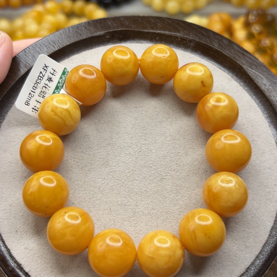 琥珀未镶嵌珠宝奇石1