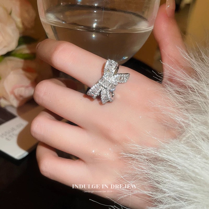 钛钢戒指 开口蝴蝶结戒指131