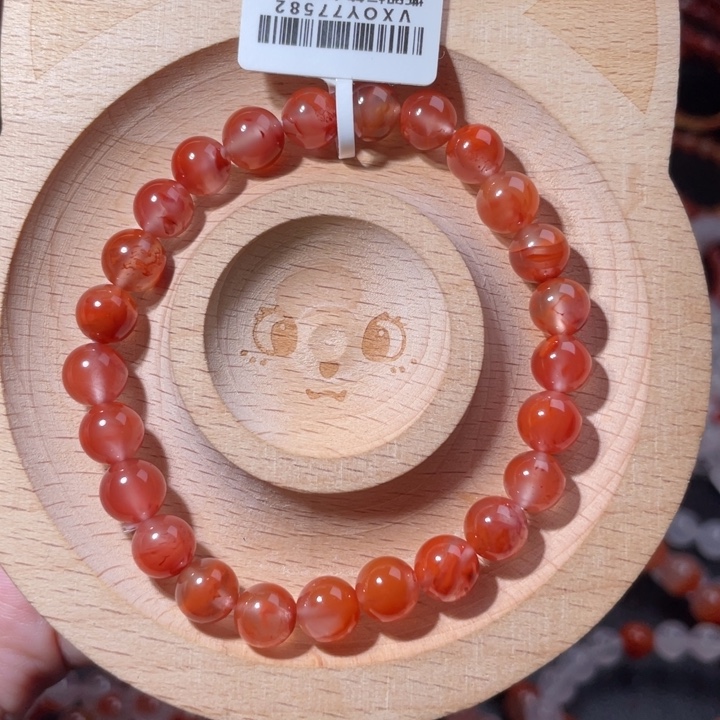 南红玛瑙未镶嵌7咪红底妖花1811