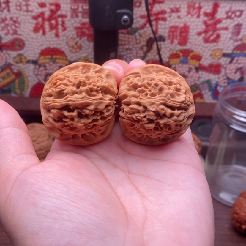 【闪购商品】吊坠文玩核桃40尺核老闷