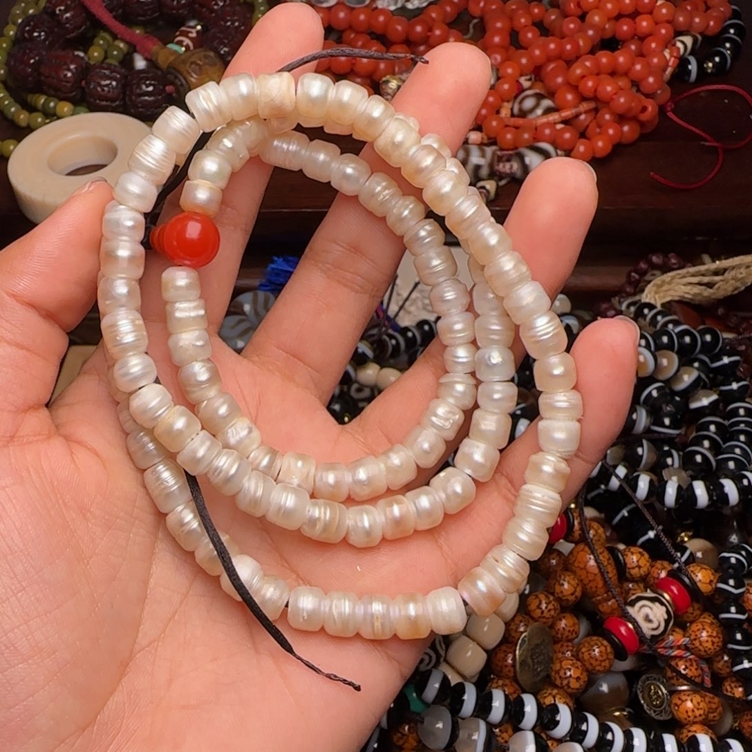 白玉菩提吊坠来****你好的