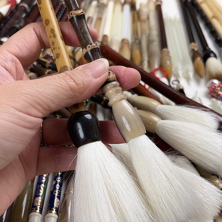 润***画牛角斗湘妃竹纯羊1支。紫竹根纯羊1支出锋5.5。6.0