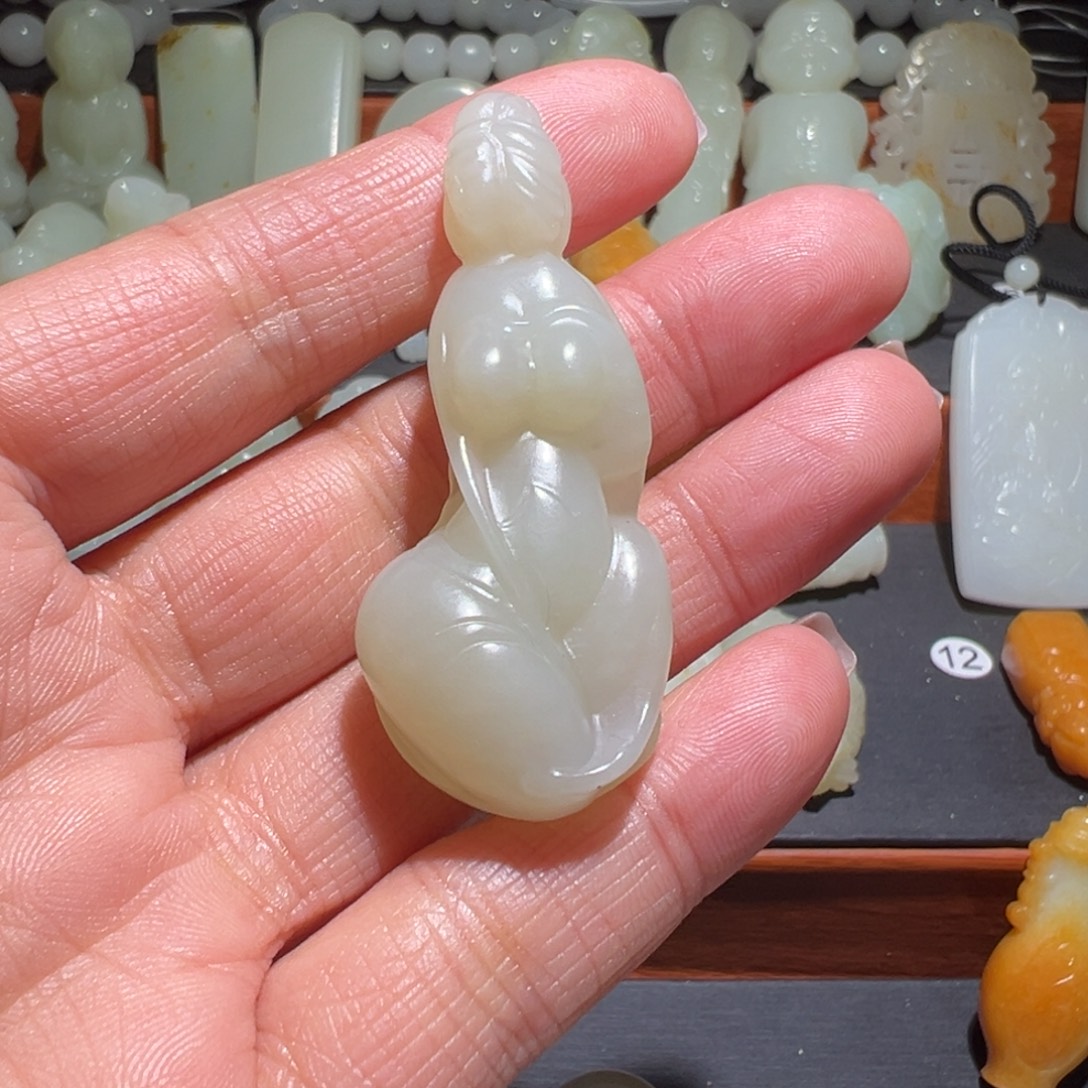 我***╲和田玉未镶嵌颈饰
