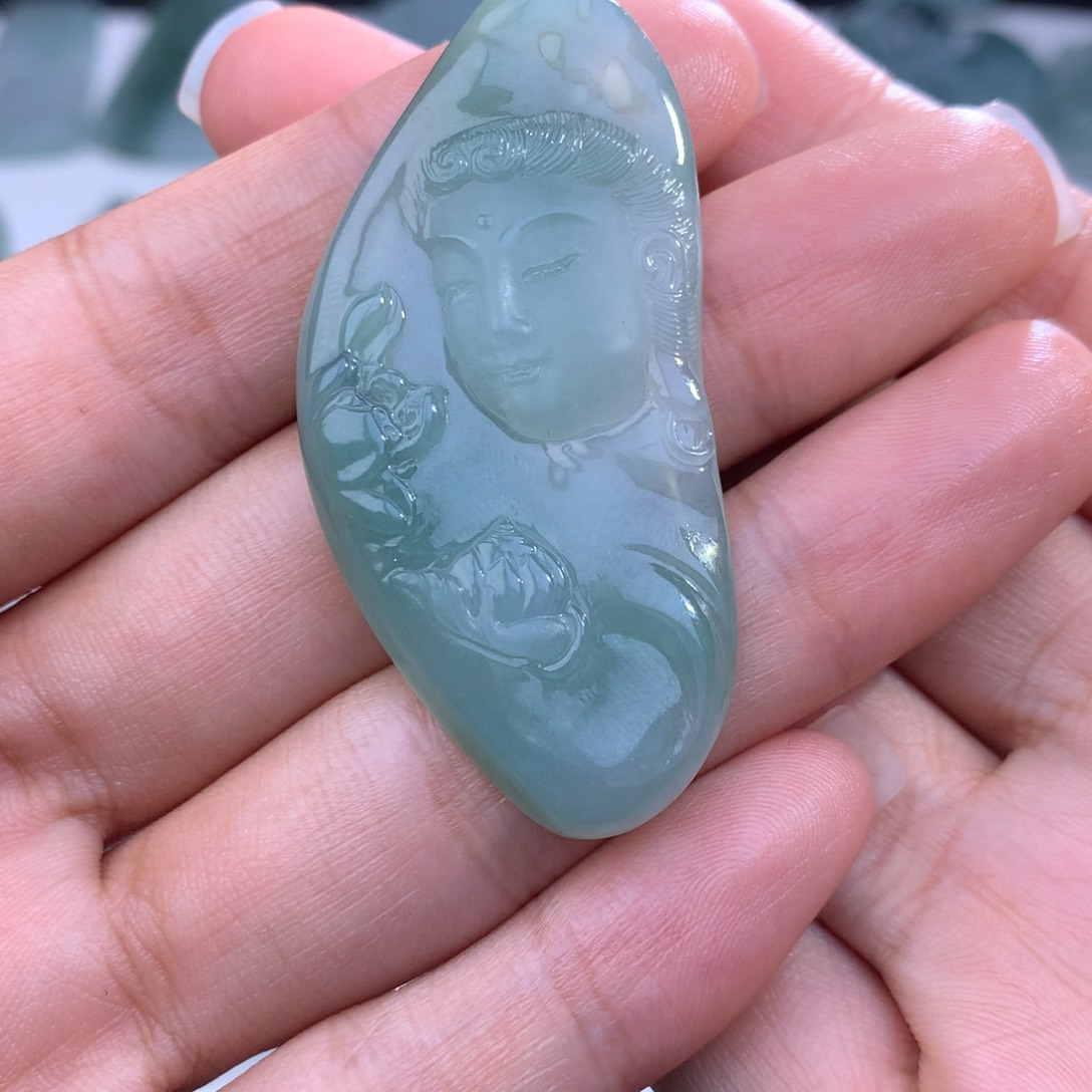 颈饰未镶嵌翡翠观音头