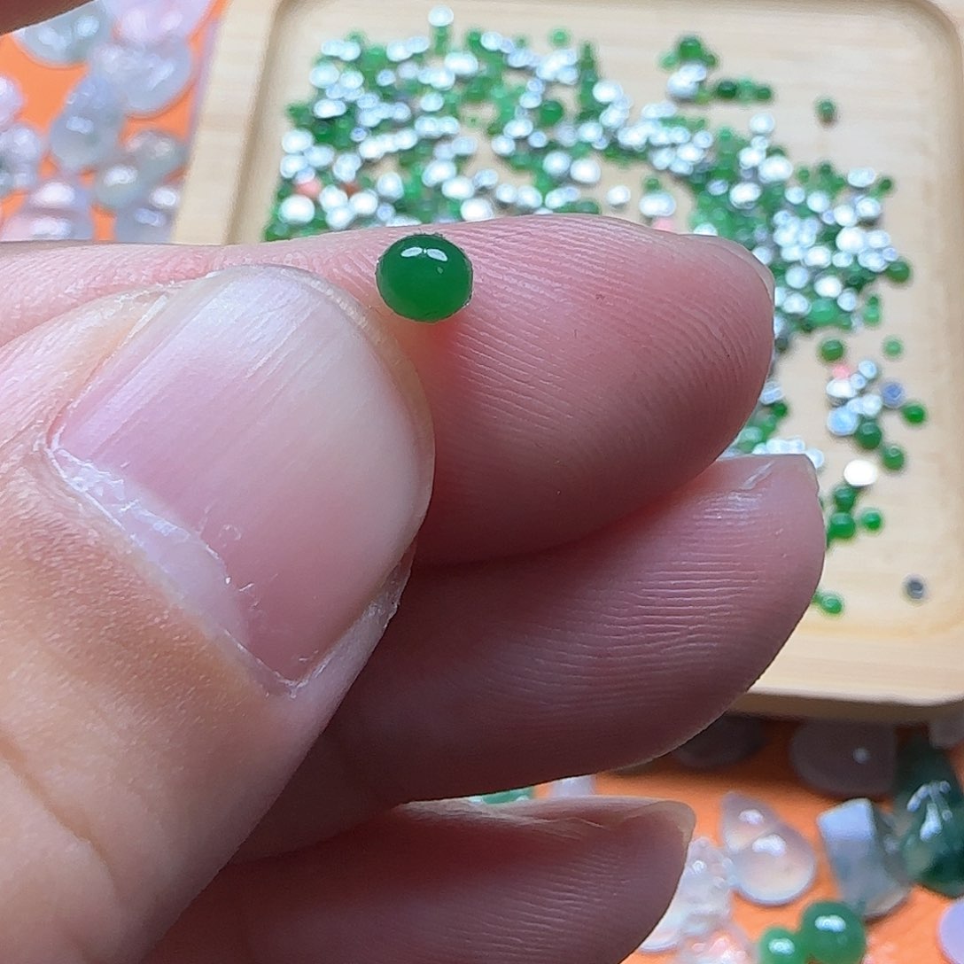 定制翡翠未镶嵌缘**你翡翠