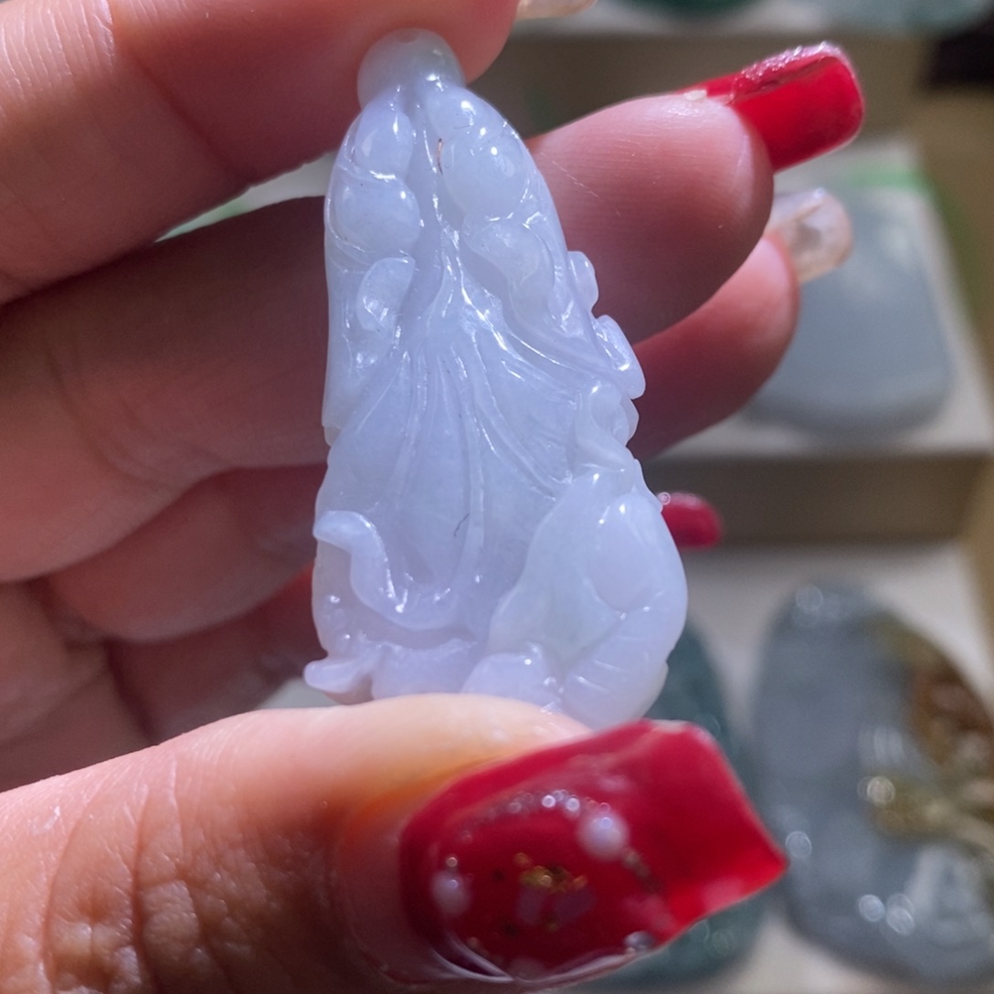 【闪购商品】翡翠颈饰未镶嵌菜