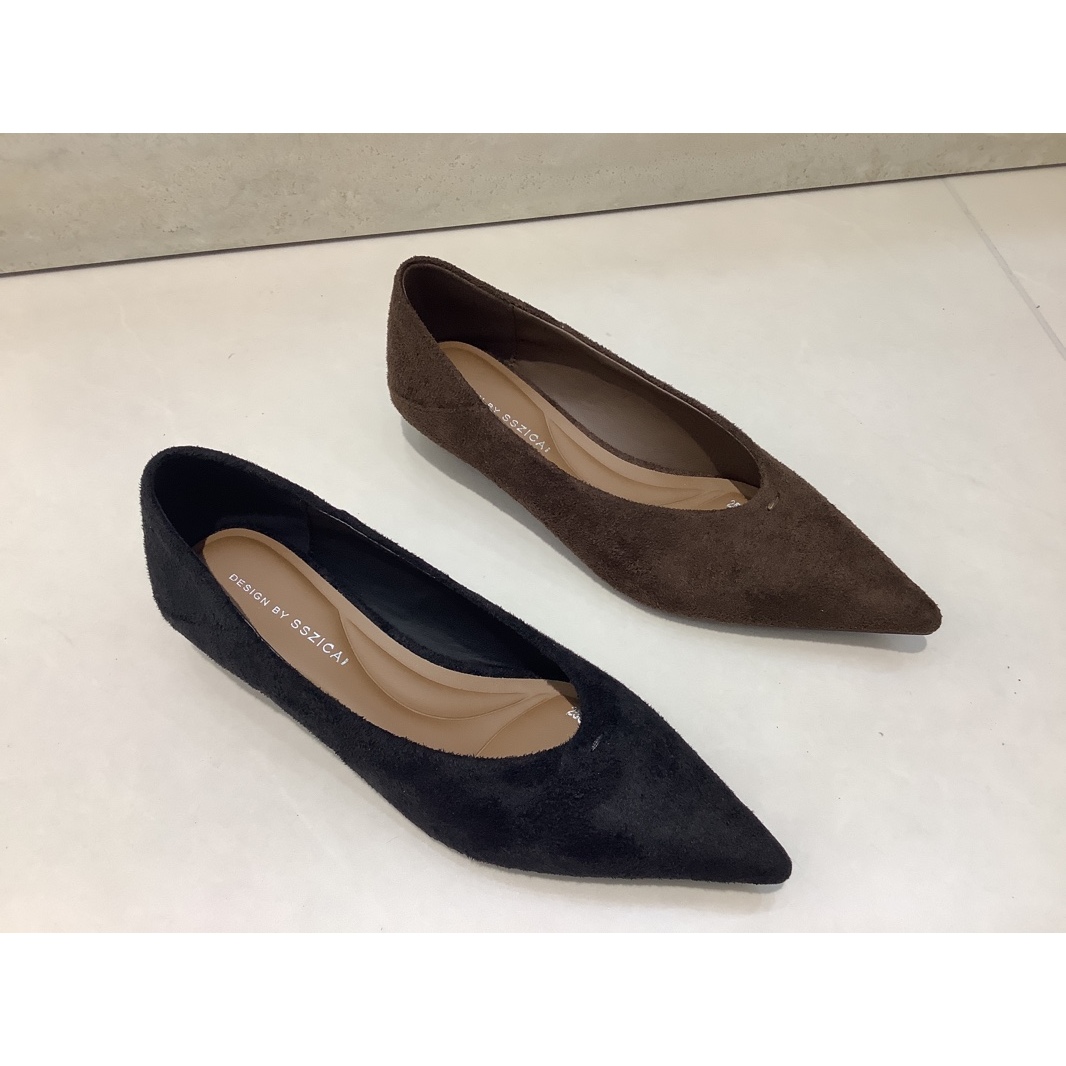 25819-1法式尖头复古百搭浅口单鞋