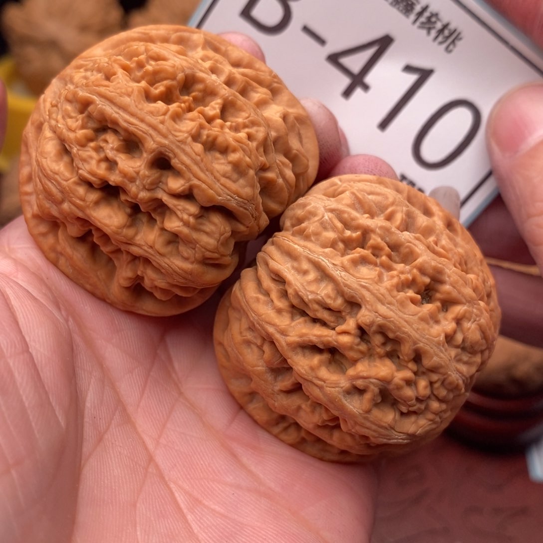 文玩核桃把件粗筋42