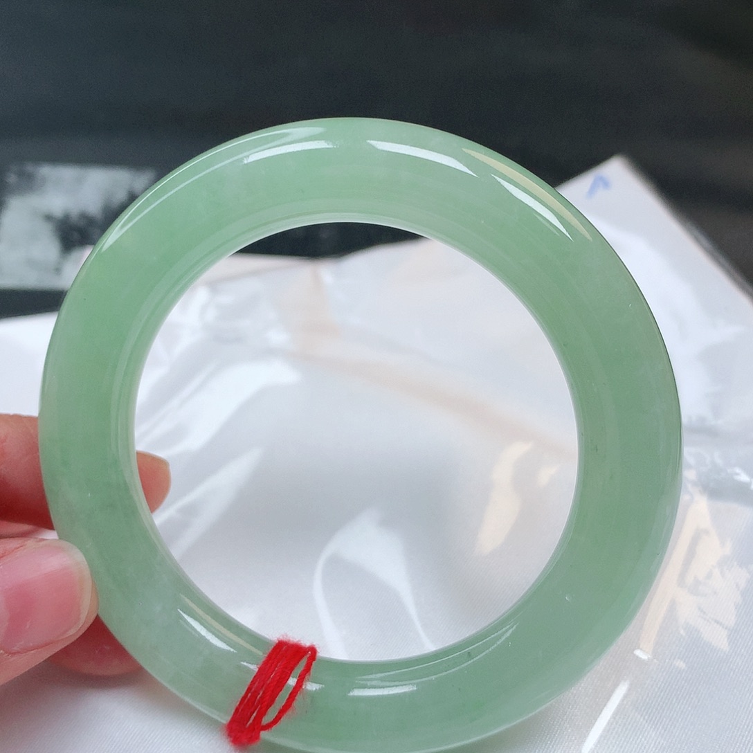 翡翠手镯未镶嵌29号