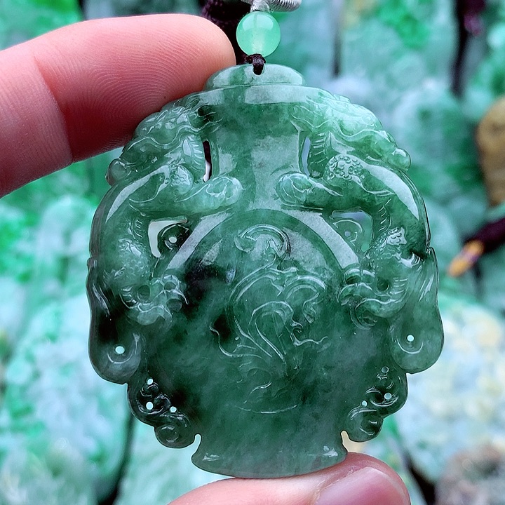 翡翠吊坠(不含链)未镶嵌