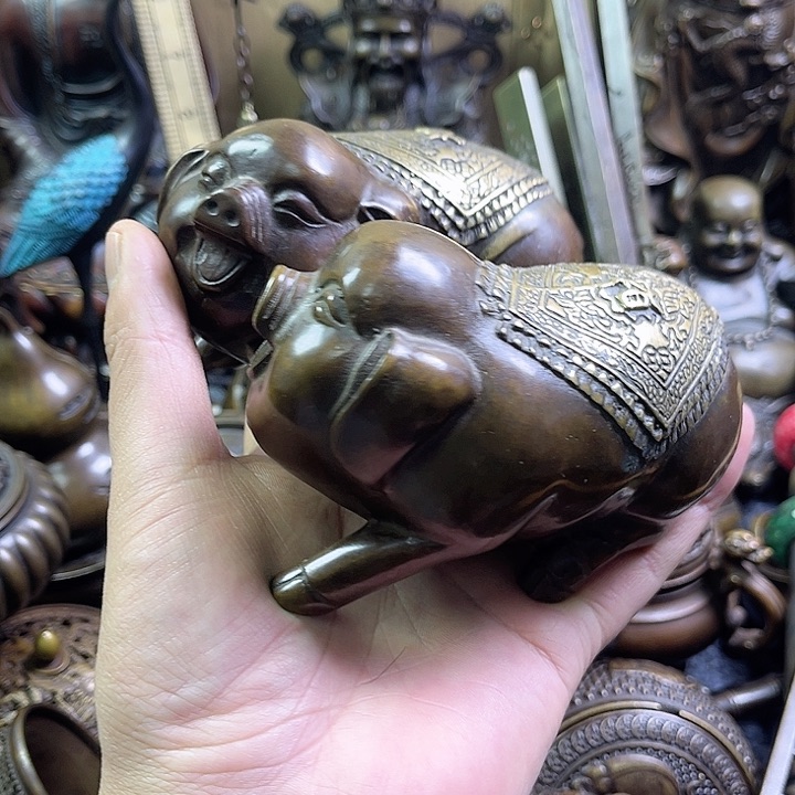 铜器585655566669588588