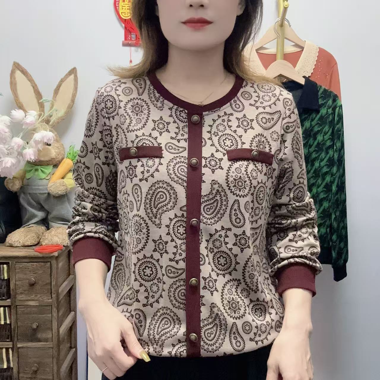 【丽姐家】春秋新款妈妈装长袖洋气圆领女士中老年上衣