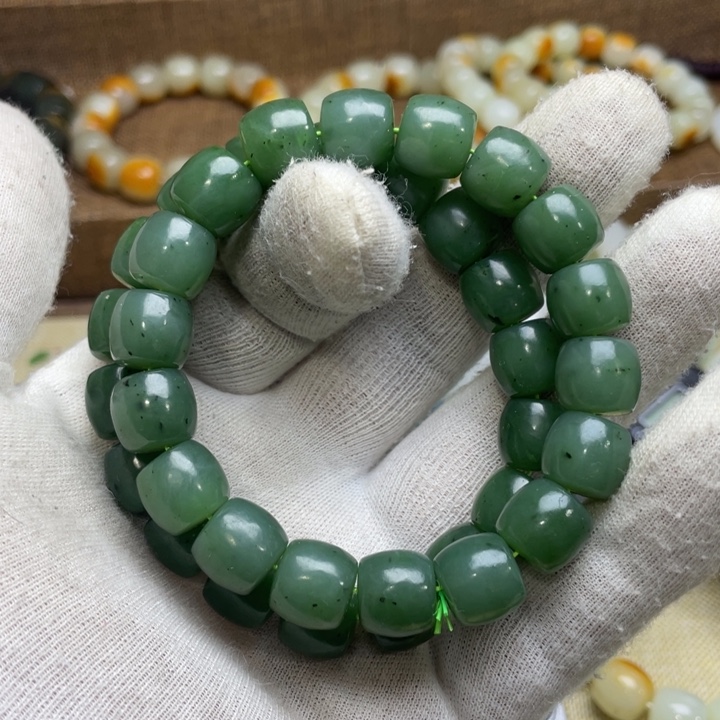 和田玉手链未镶嵌