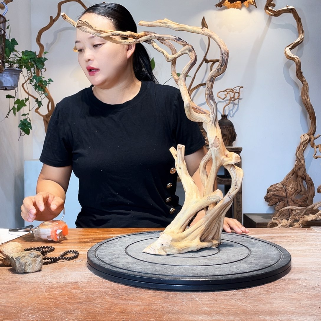 天然根雕陶制艺术品