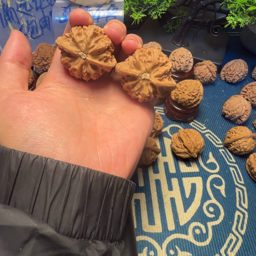 42尺全品无修桃心宫灯