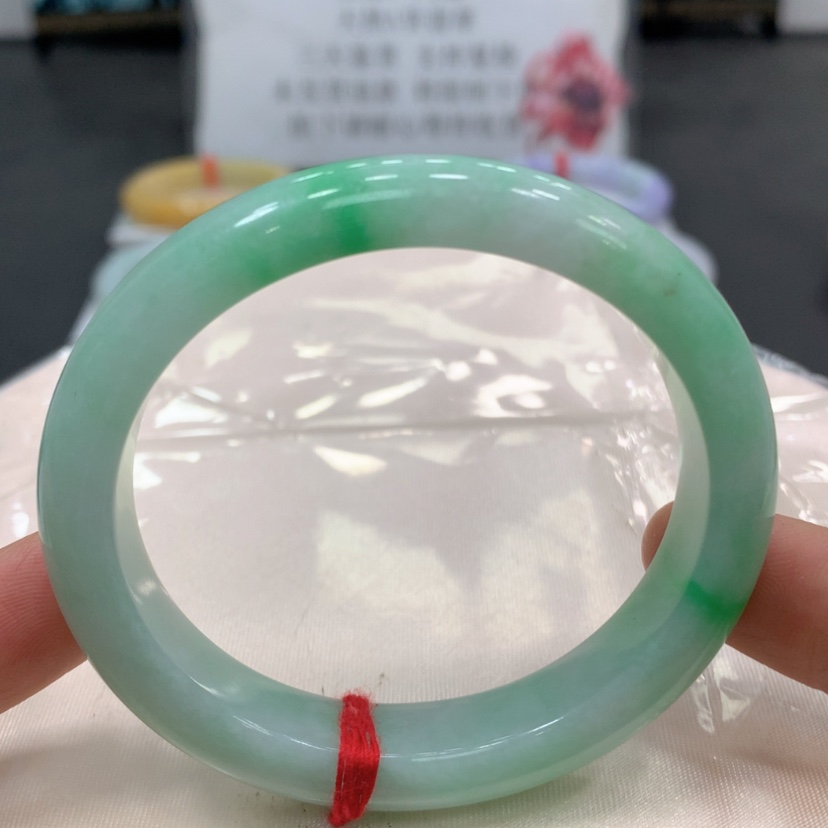 【闪购商品】翡翠手镯未镶嵌翡翠