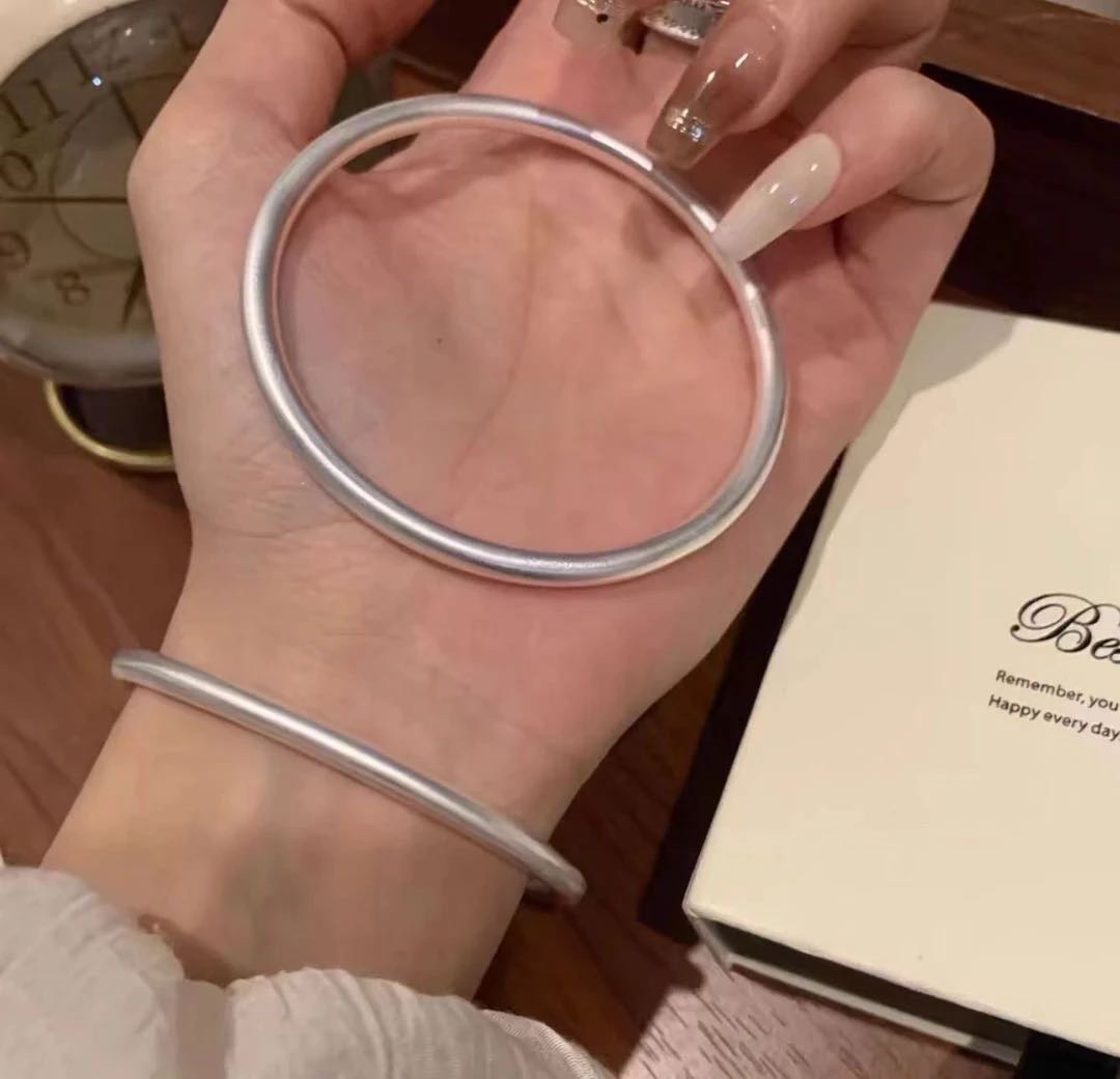 足银手镯 S24磨砂亮面闭口素圈实心时尚简约极简银手镯足银